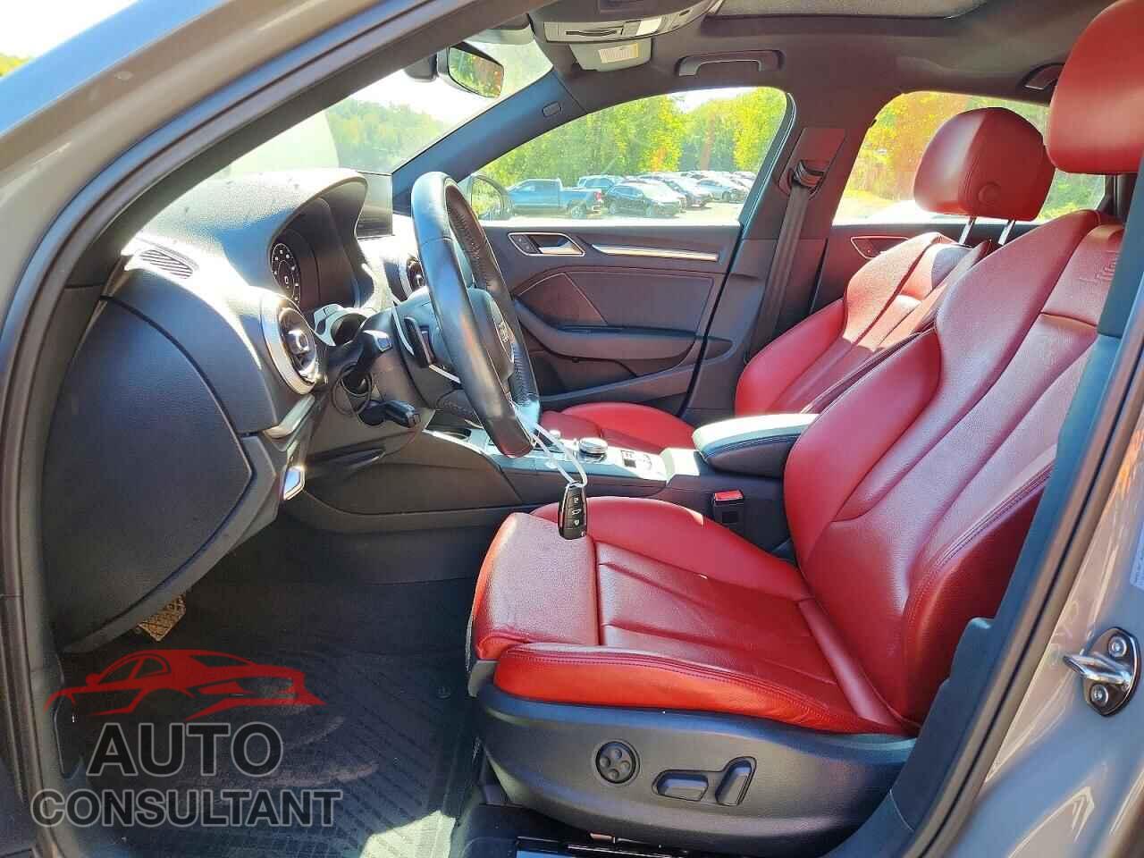AUDI A3 2020 - WAUJEGFF0LA041301