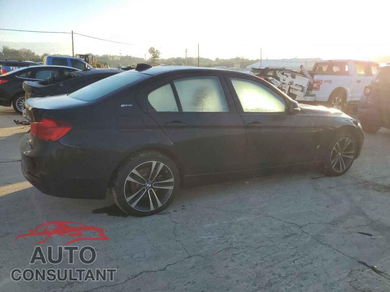 BMW 3 SERIES 2018 - WBA8E1C55JA755932