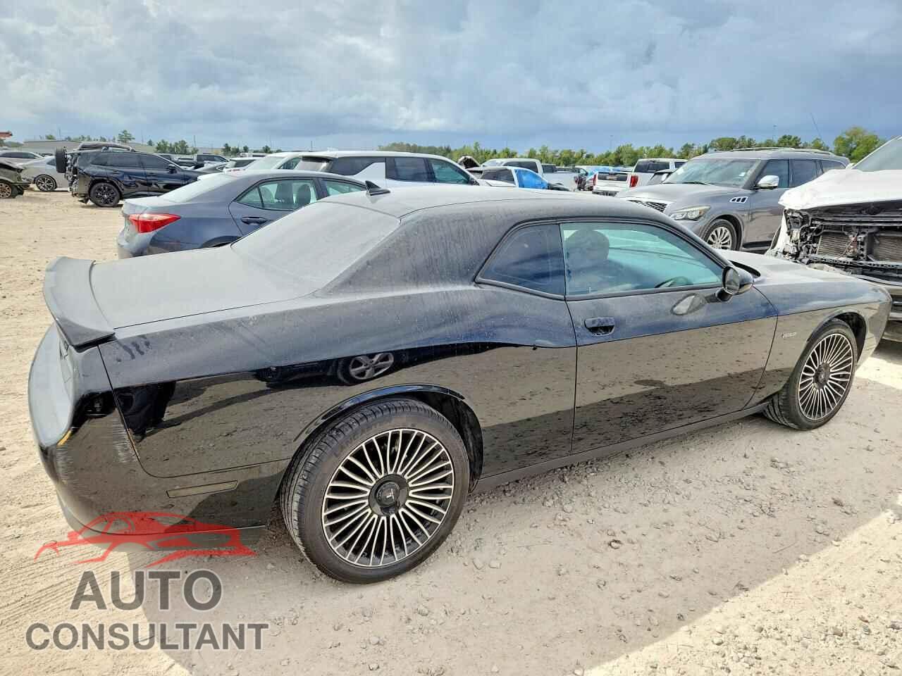 DODGE CHALLENGER 2015 - 2C3CDZBT8FH702833