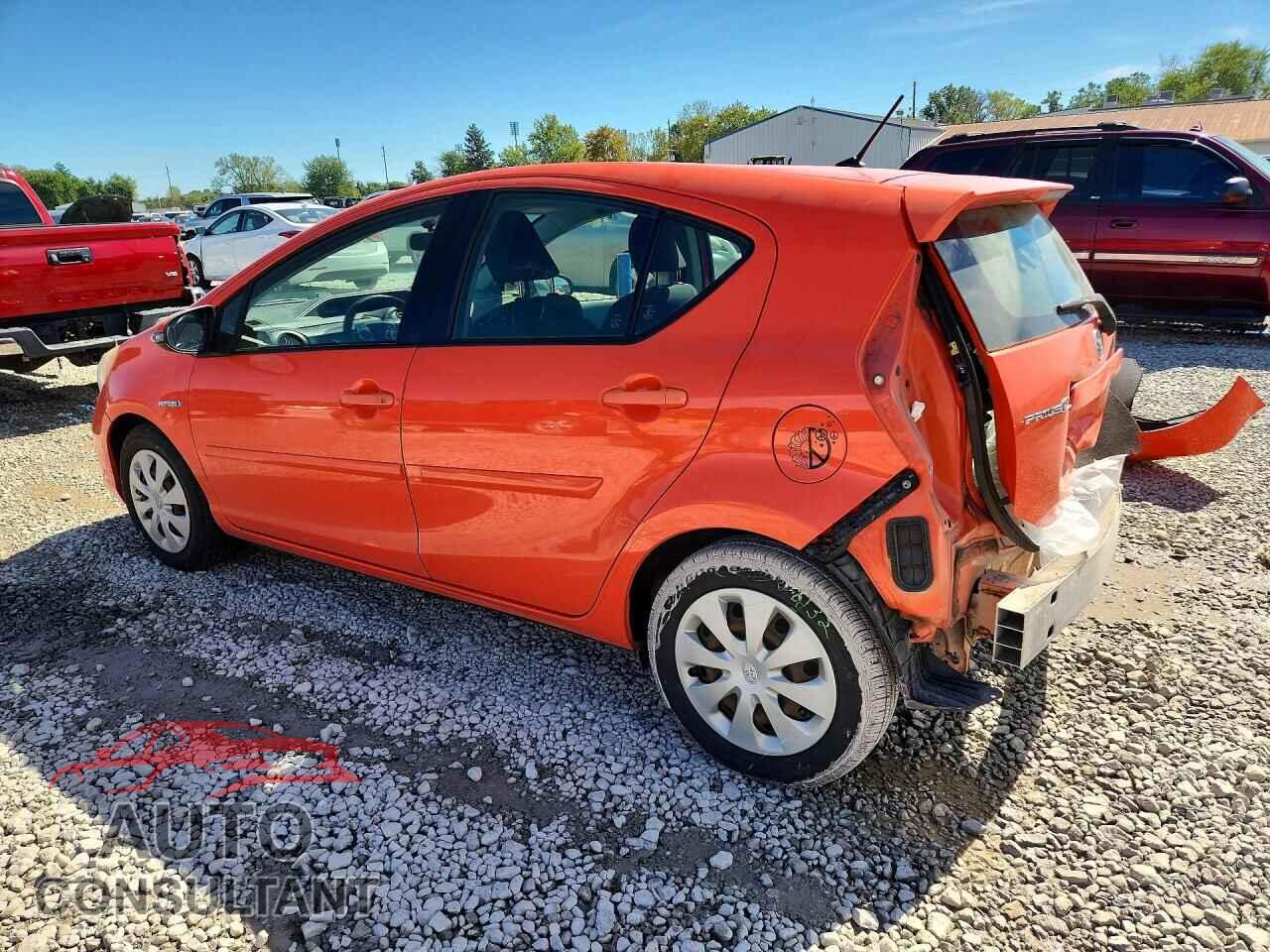 TOYOTA PRIUS 2013 - JTDKDTB39D1041636