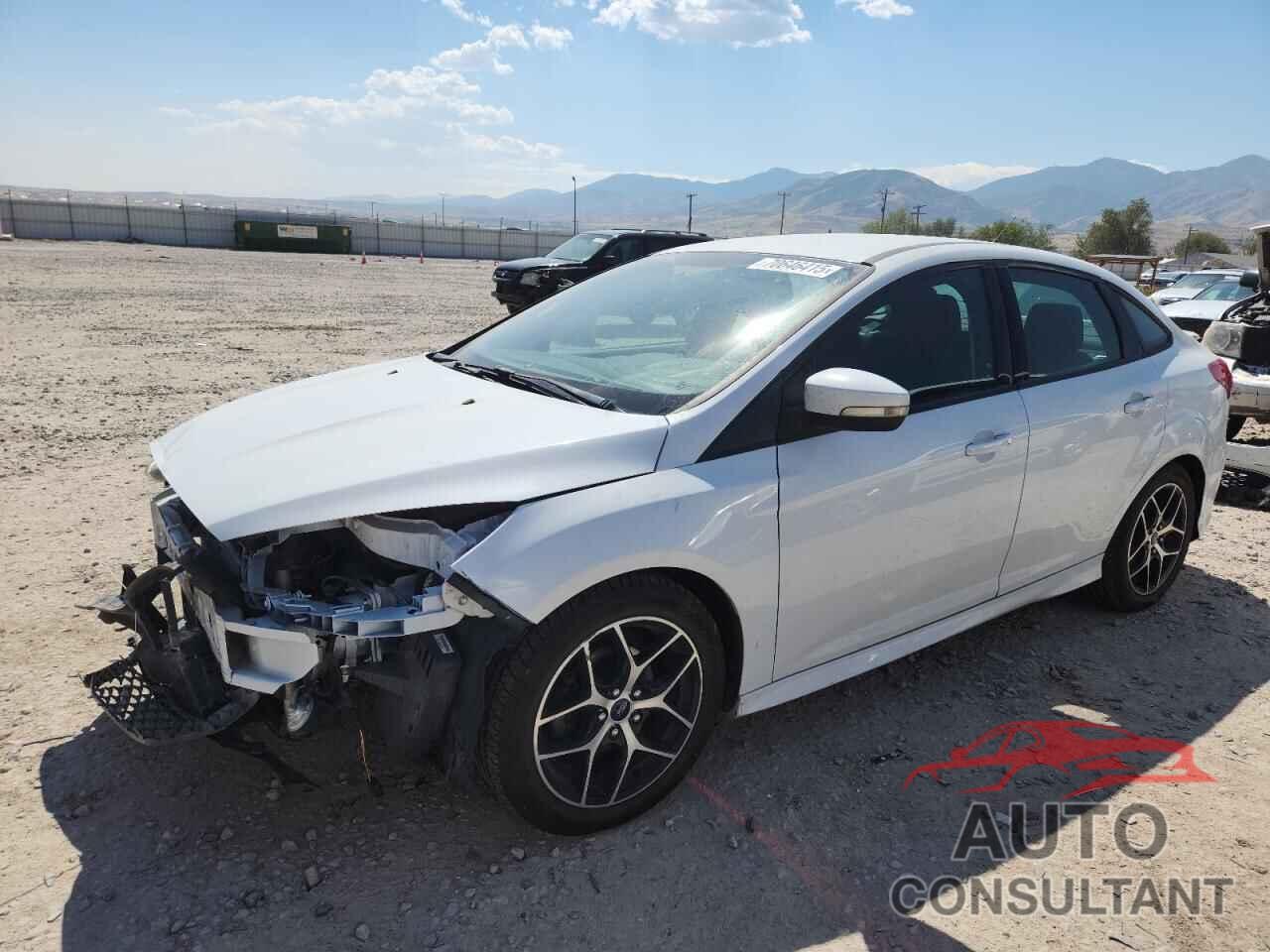 FORD FOCUS 2015 - 1FADP3F2XFL385720