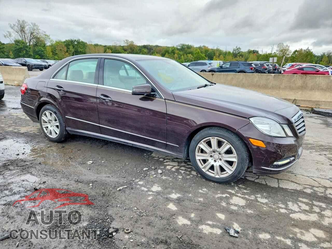 MERCEDES-BENZ E-CLASS 2013 - WDDHF8JB0DA730531