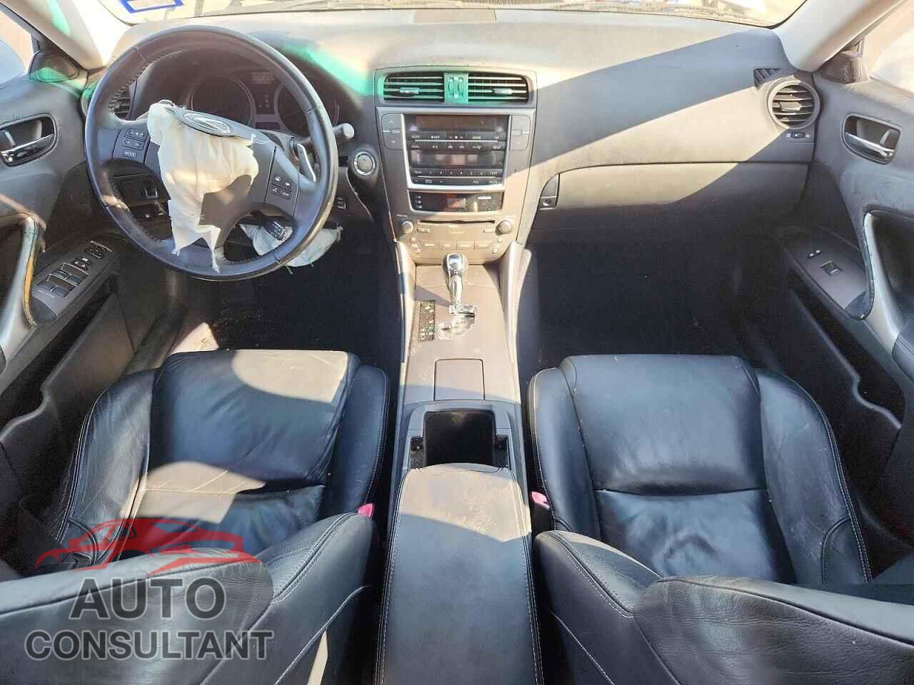 LEXUS IS 2010 - JTHBF5C24A5108285