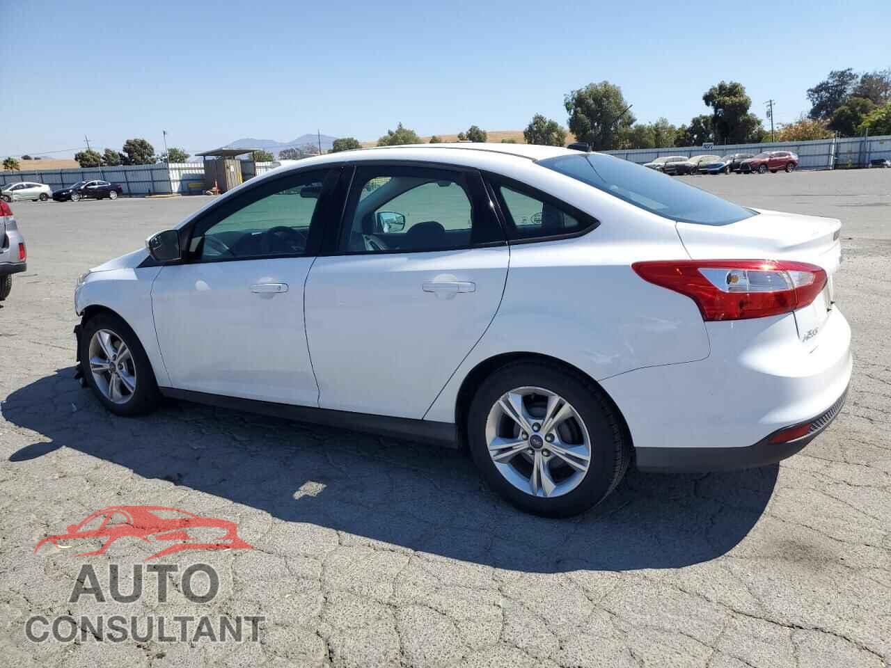 FORD FOCUS 2014 - 1FADP3F22EL199295
