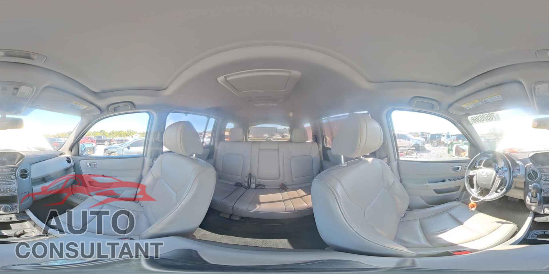 HONDA PILOT 2014 - 5FNYF3H93EB008656