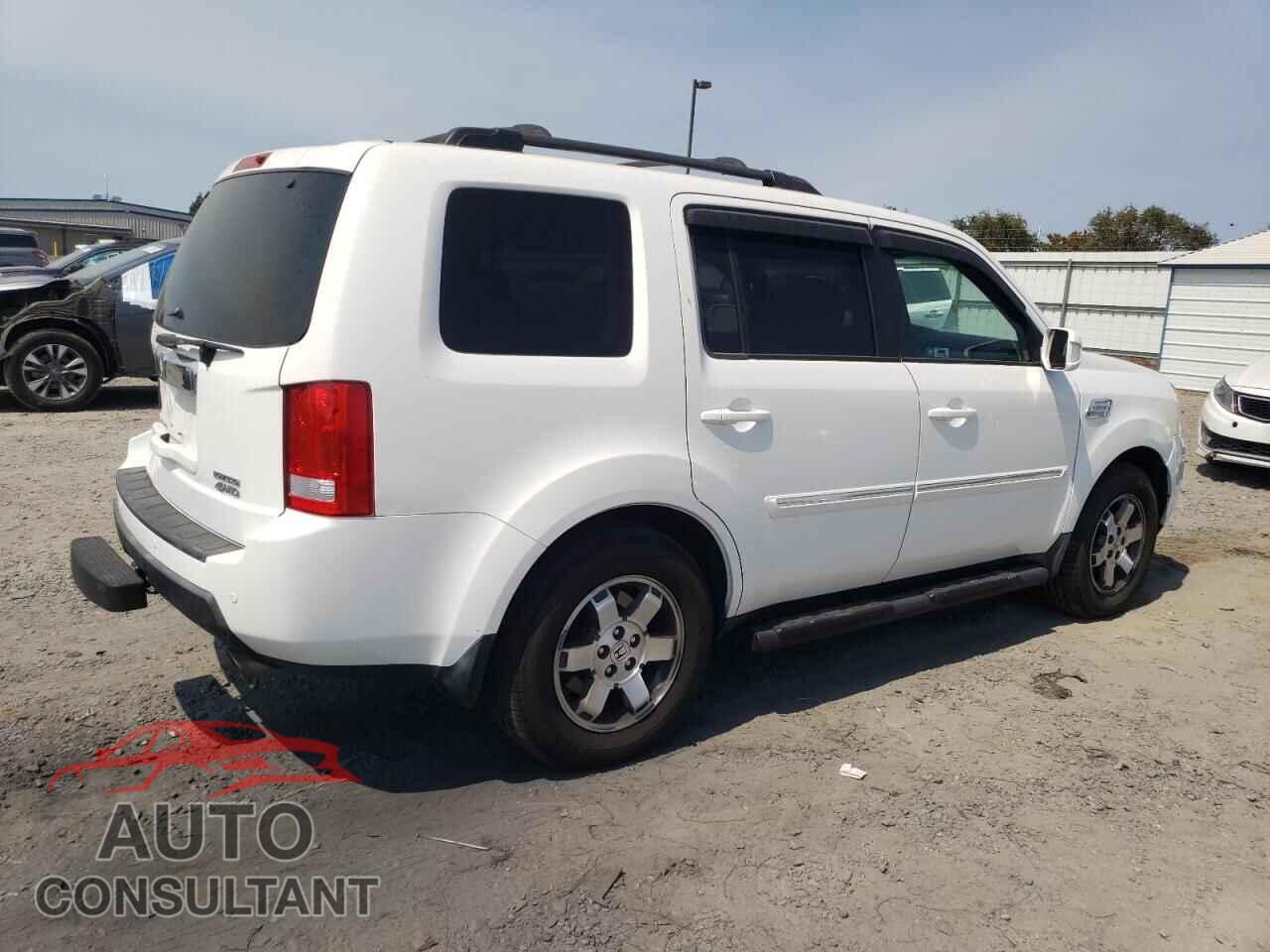 HONDA PILOT 2010 - 5FNYF4H86AB001871
