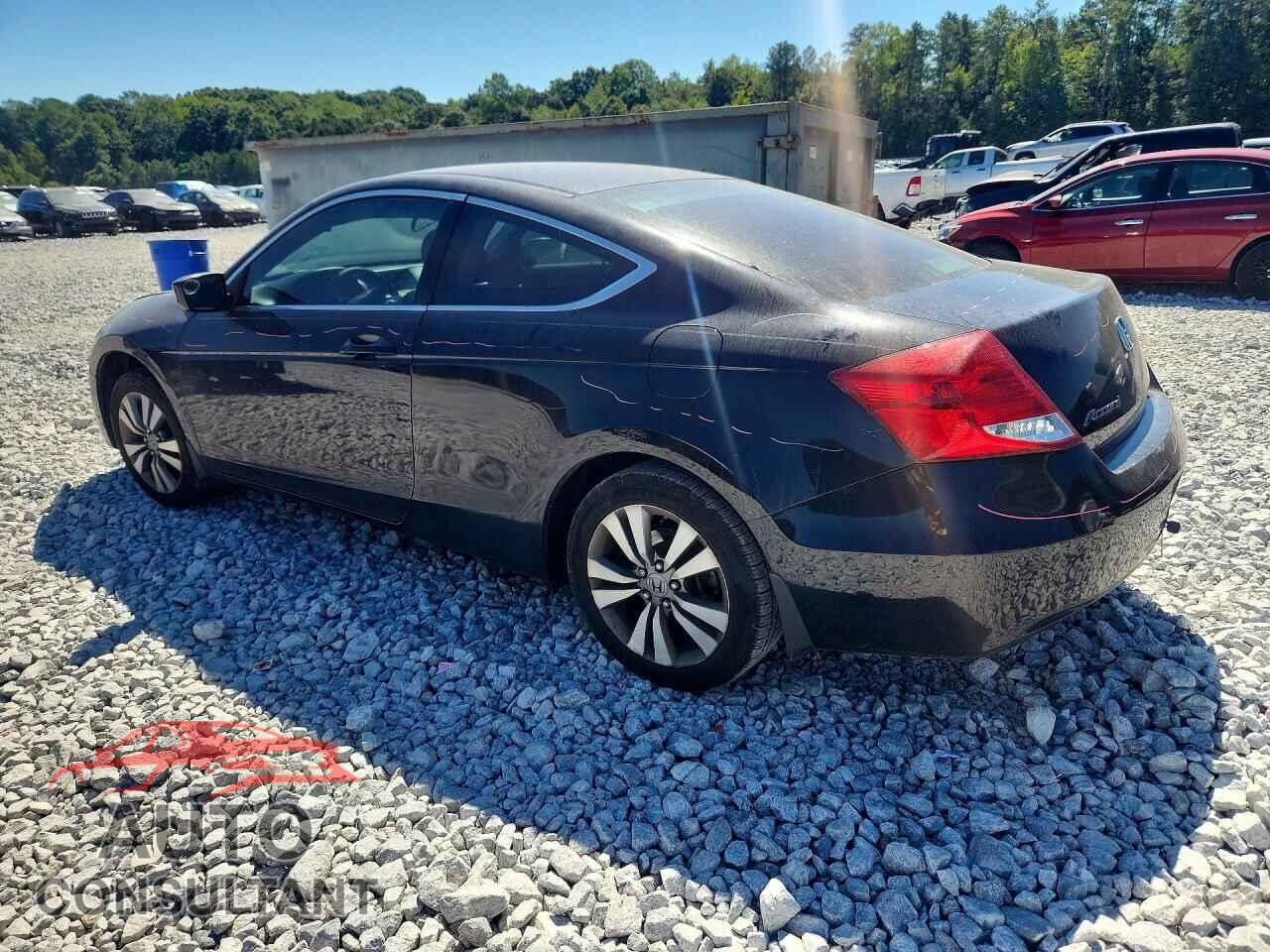 HONDA ACCORD 2012 - 1HGCS1A38CA011012