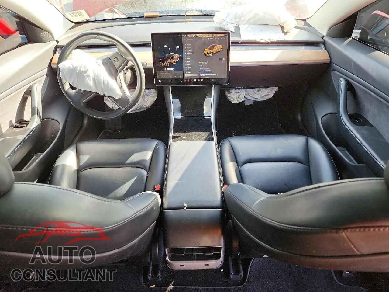 TESLA MODEL 3 2018 - 5YJ3E1EA5JF155054