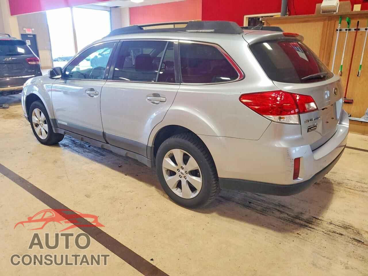 SUBARU OUTBACK 2012 - 4S4BRBKC8C3237125