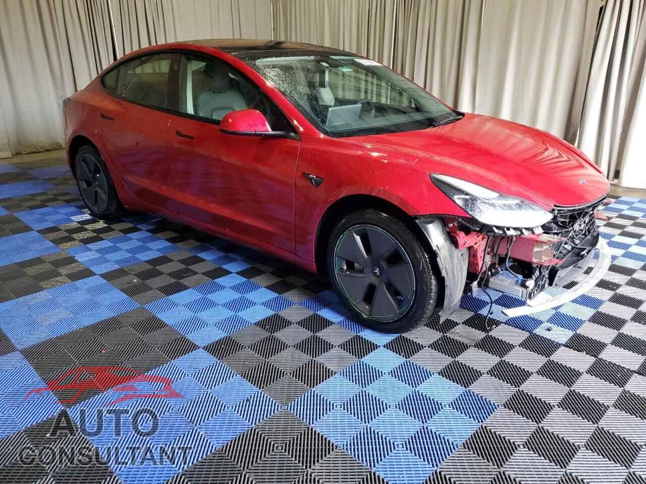 TESLA MODEL 3 2022 - 5YJ3E1EA8NF290468