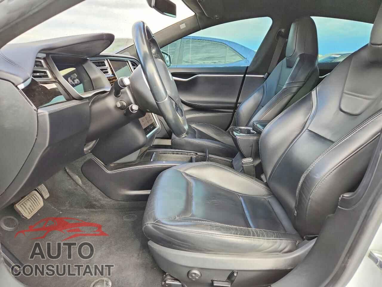 TESLA MODEL S 2016 - 5YJSA1E12GF160664