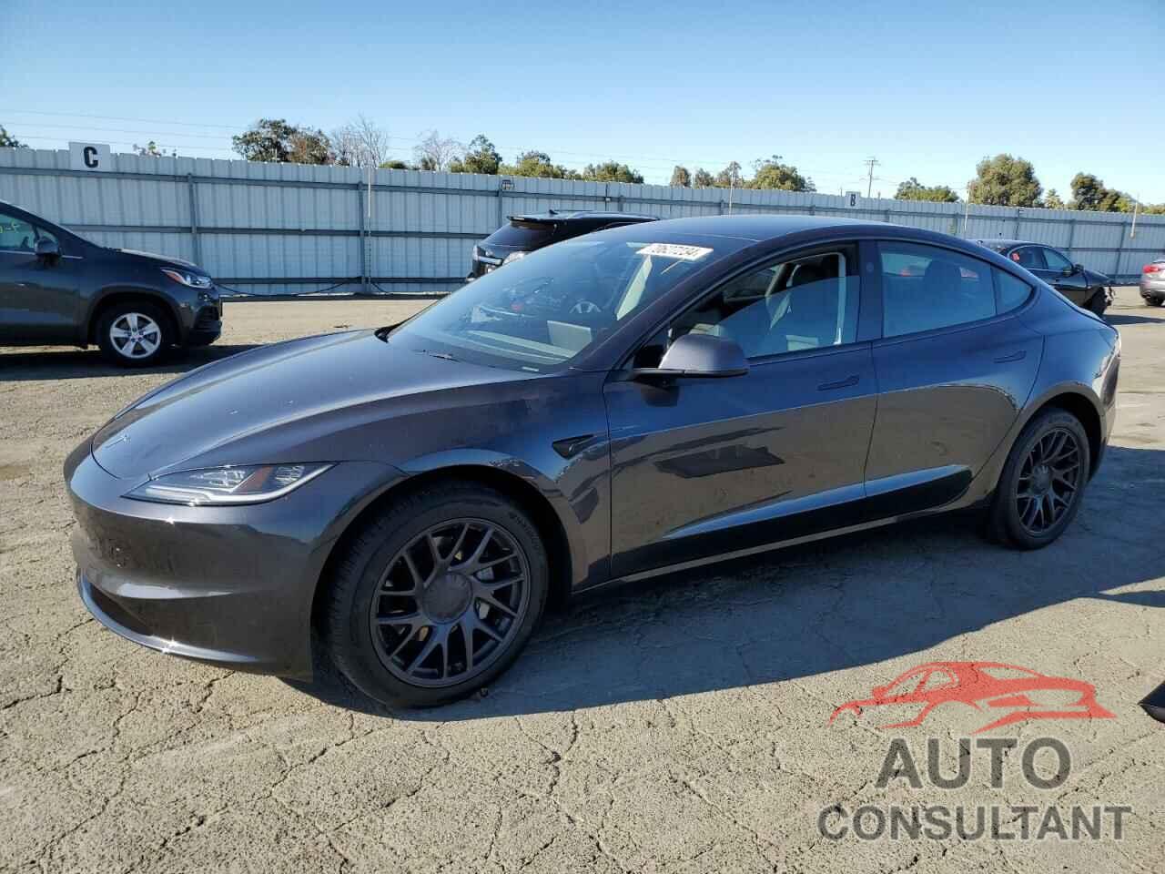 TESLA MODEL 3 2024 - 5YJ3E1EAXRF786040