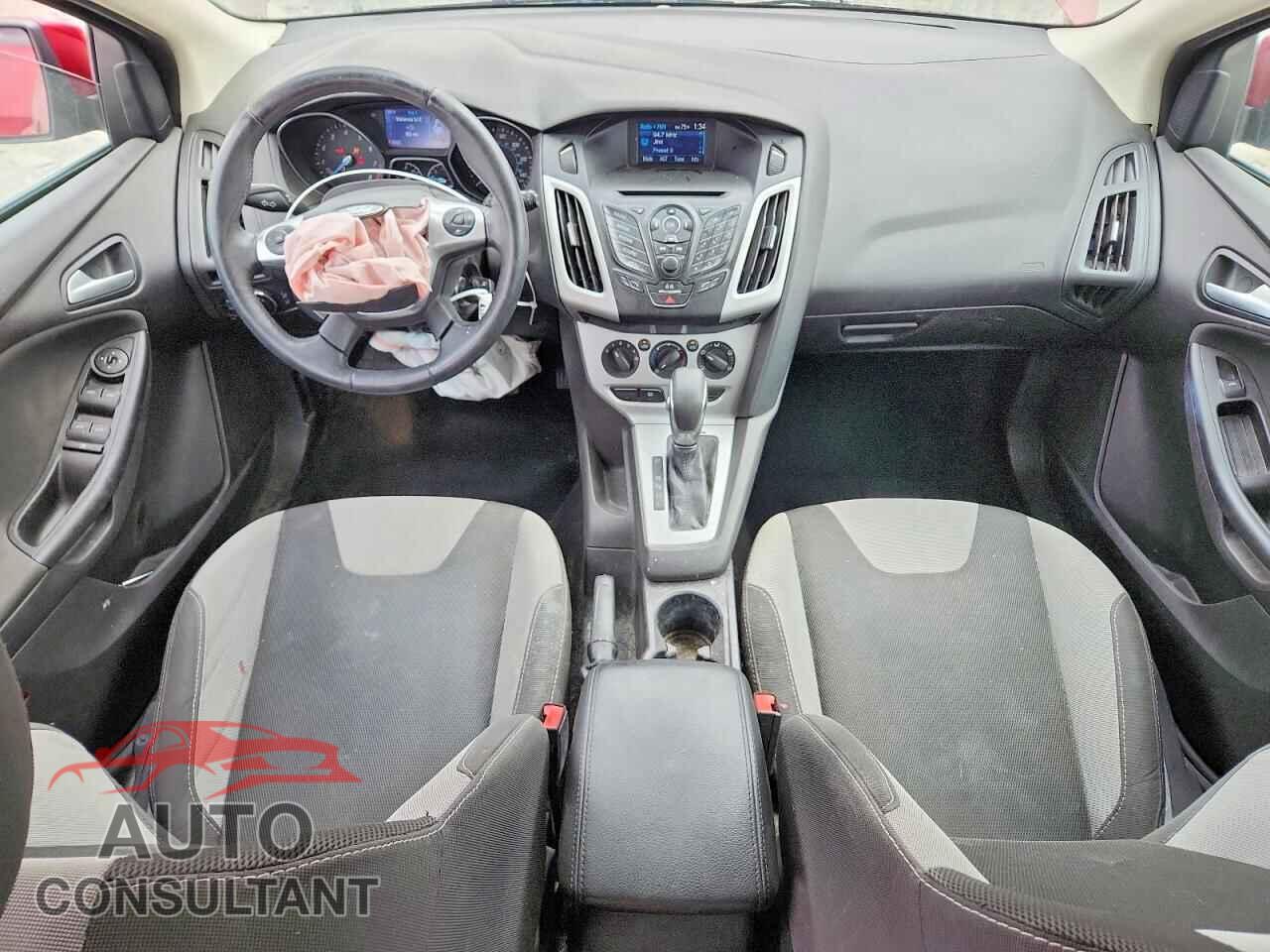 FORD FOCUS 2014 - 1FADP3K21EL218697