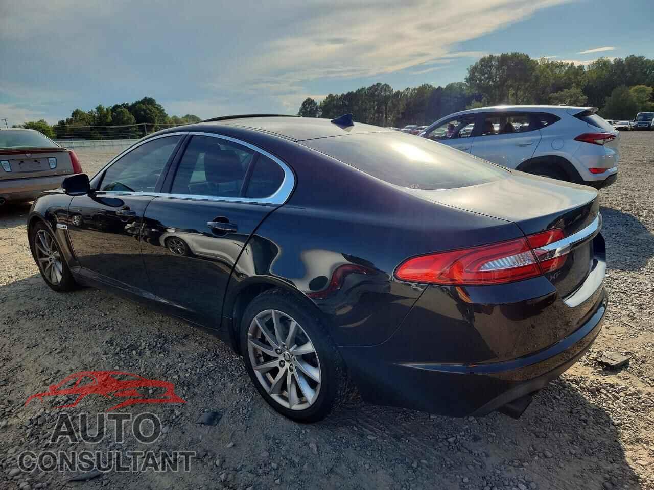 JAGUAR XF 2013 - SAJWA0ES3DPS82909