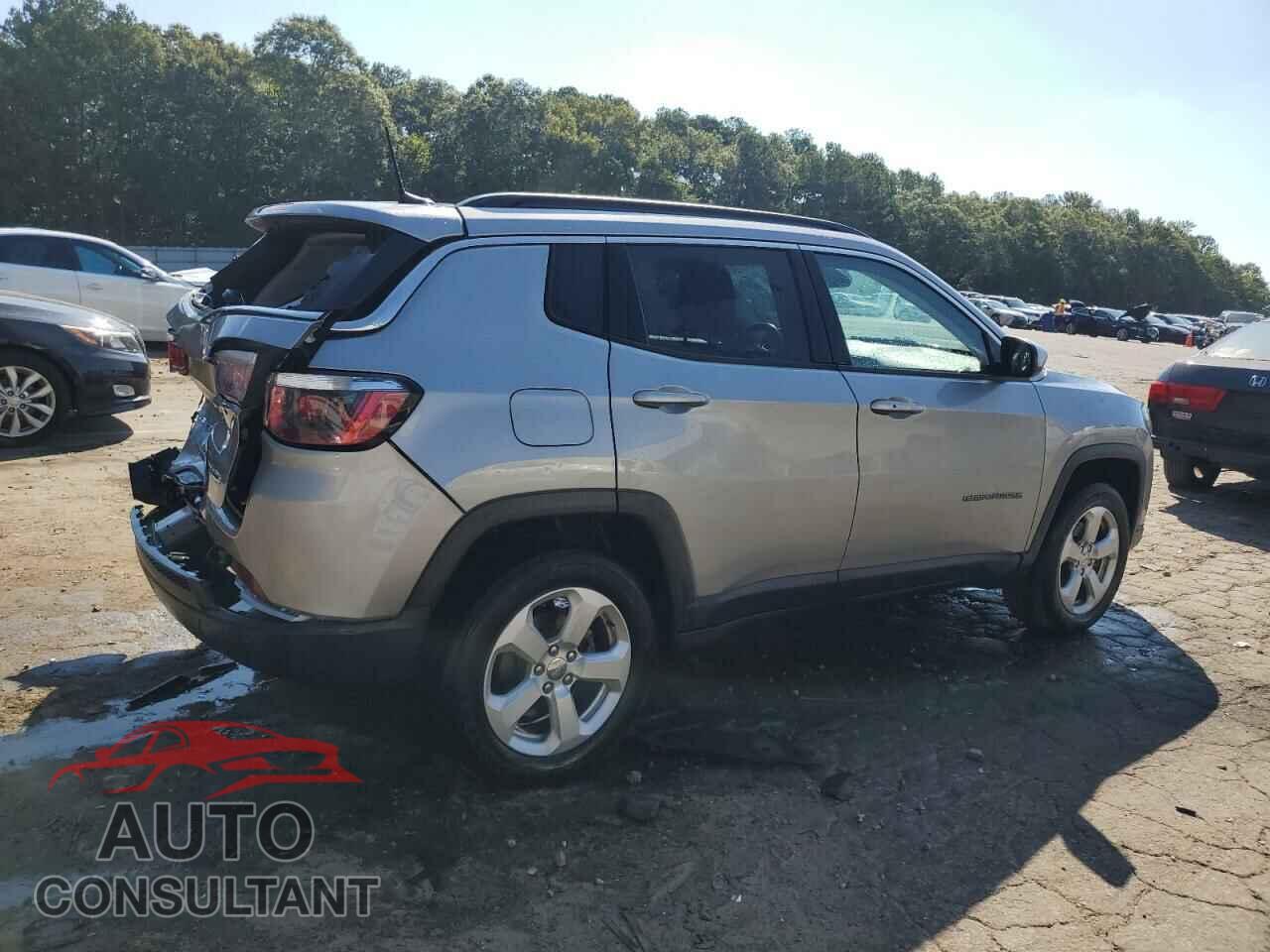 JEEP COMPASS 2018 - 3C4NJDBB0JT331903