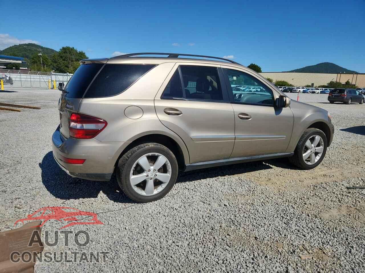 MERCEDES-BENZ M-CLASS 2009 - 4JGBB86E99A469613