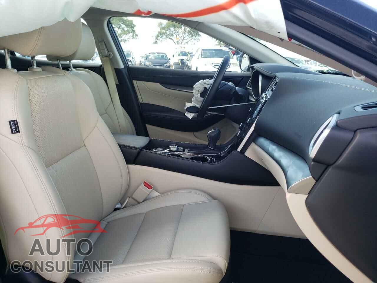 NISSAN MAXIMA 2020 - 1N4AA6DV7LC386399