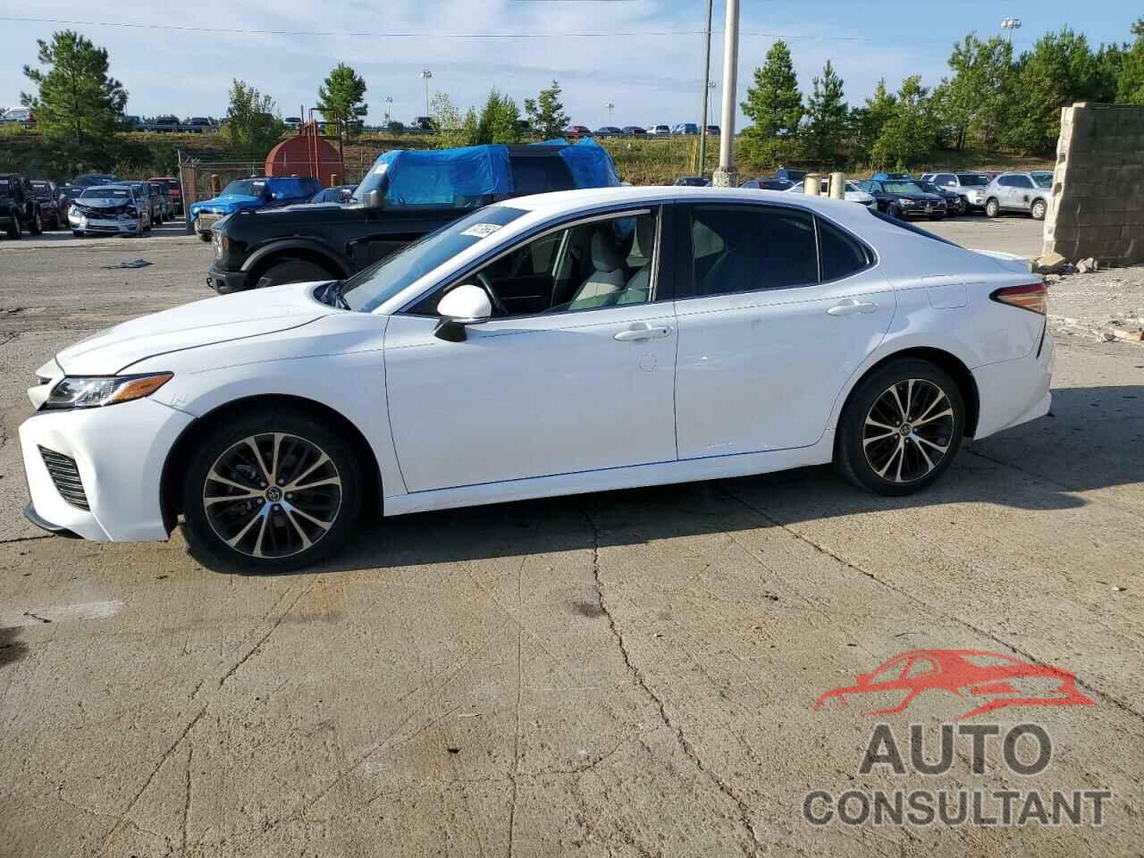 TOYOTA CAMRY 2019 - 4T1B11HK3KU231872