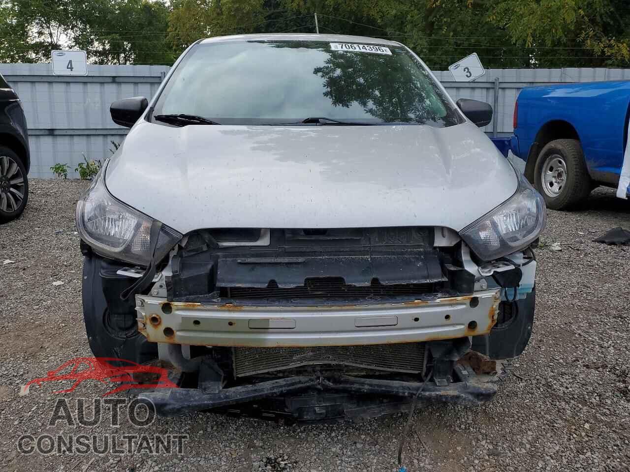 CHEVROLET SPARK 2017 - KL8CA6SA2HC838388