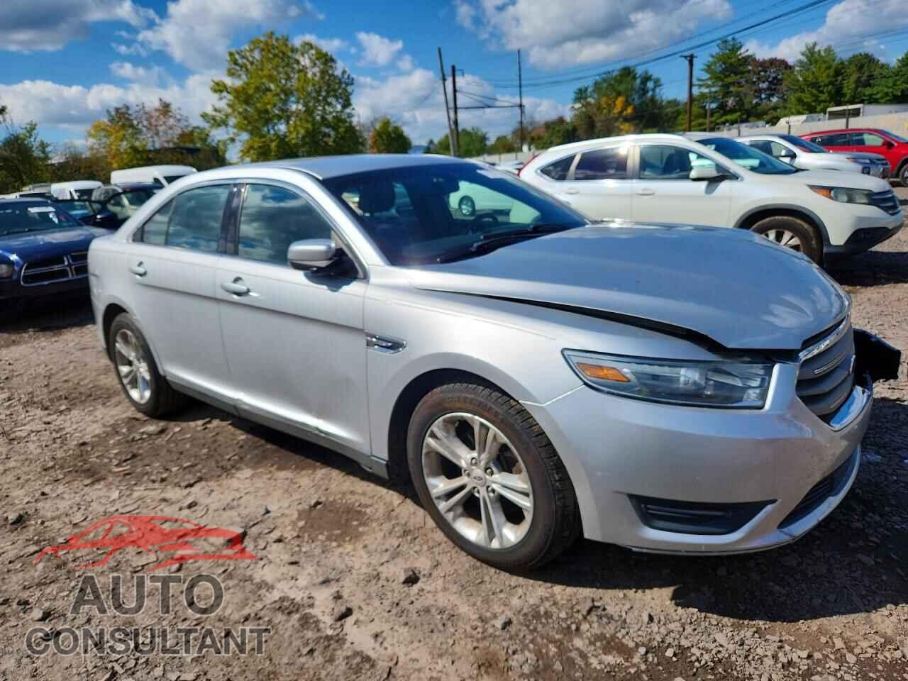 FORD TAURUS 2013 - 1FAHP2E88DG133956