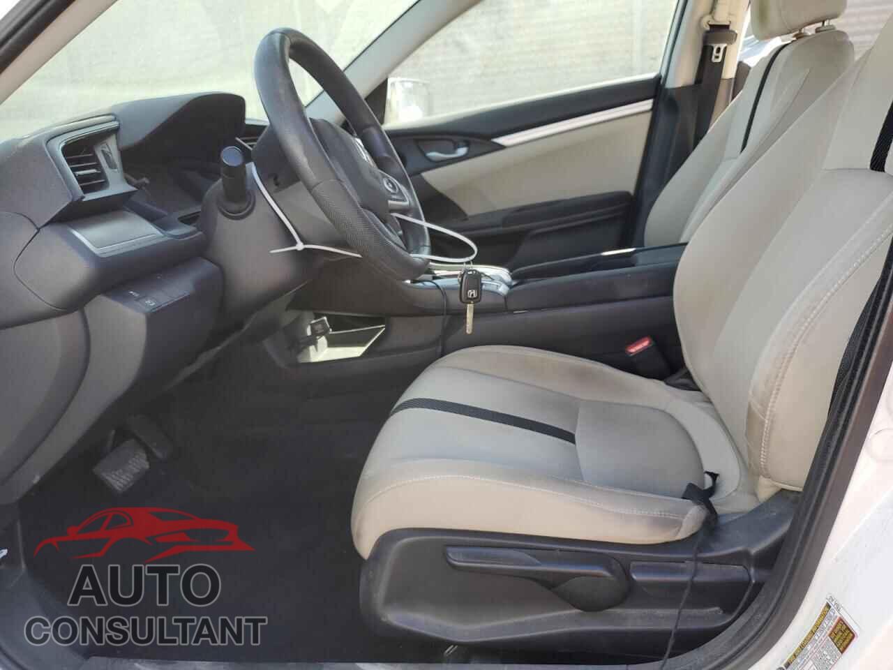 HONDA CIVIC 2017 - 2HGFC2F53HH548082