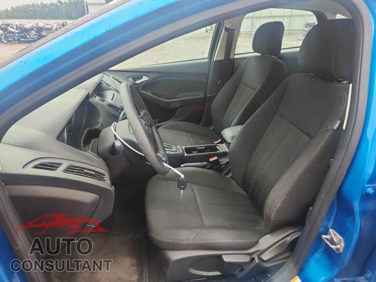 FORD FOCUS 2016 - 1FADP3F26GL309459
