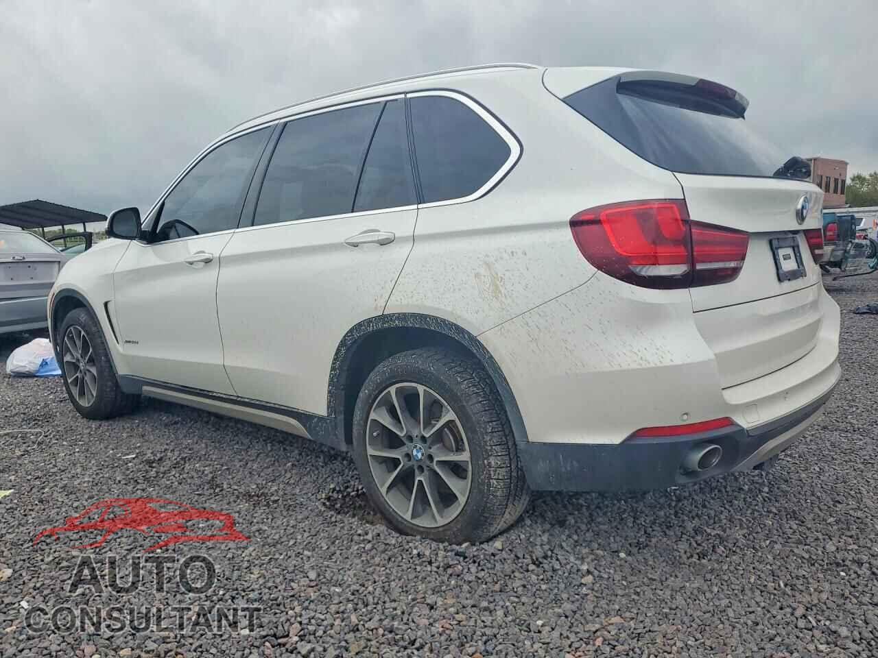 BMW X5 2014 - 5UXKS4C57E0C07043