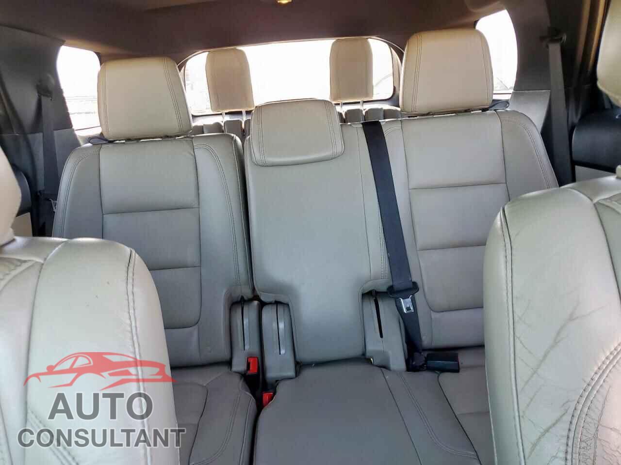 FORD EXPLORER 2014 - 1FM5K7D80EGB51570
