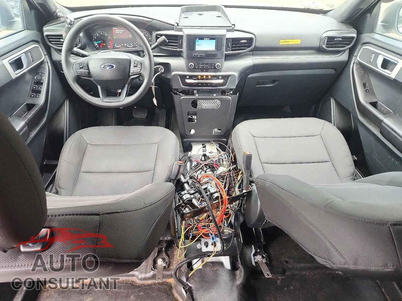 FORD EXPLORER 2022 - 1FM5K8AW1PNA09333