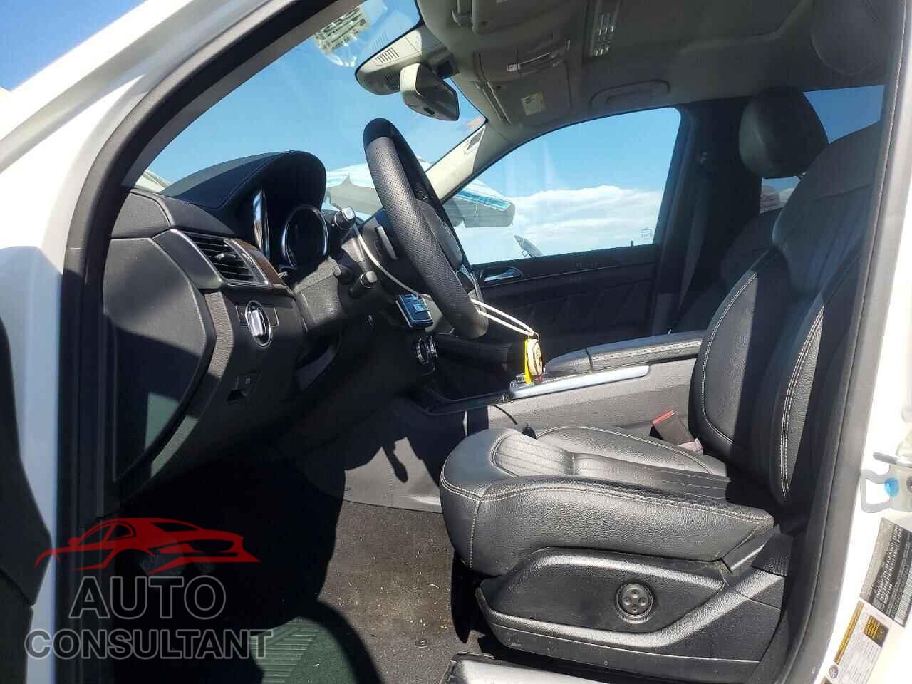 MERCEDES-BENZ GL-CLASS 2015 - 4JGDF6EE3FA609444
