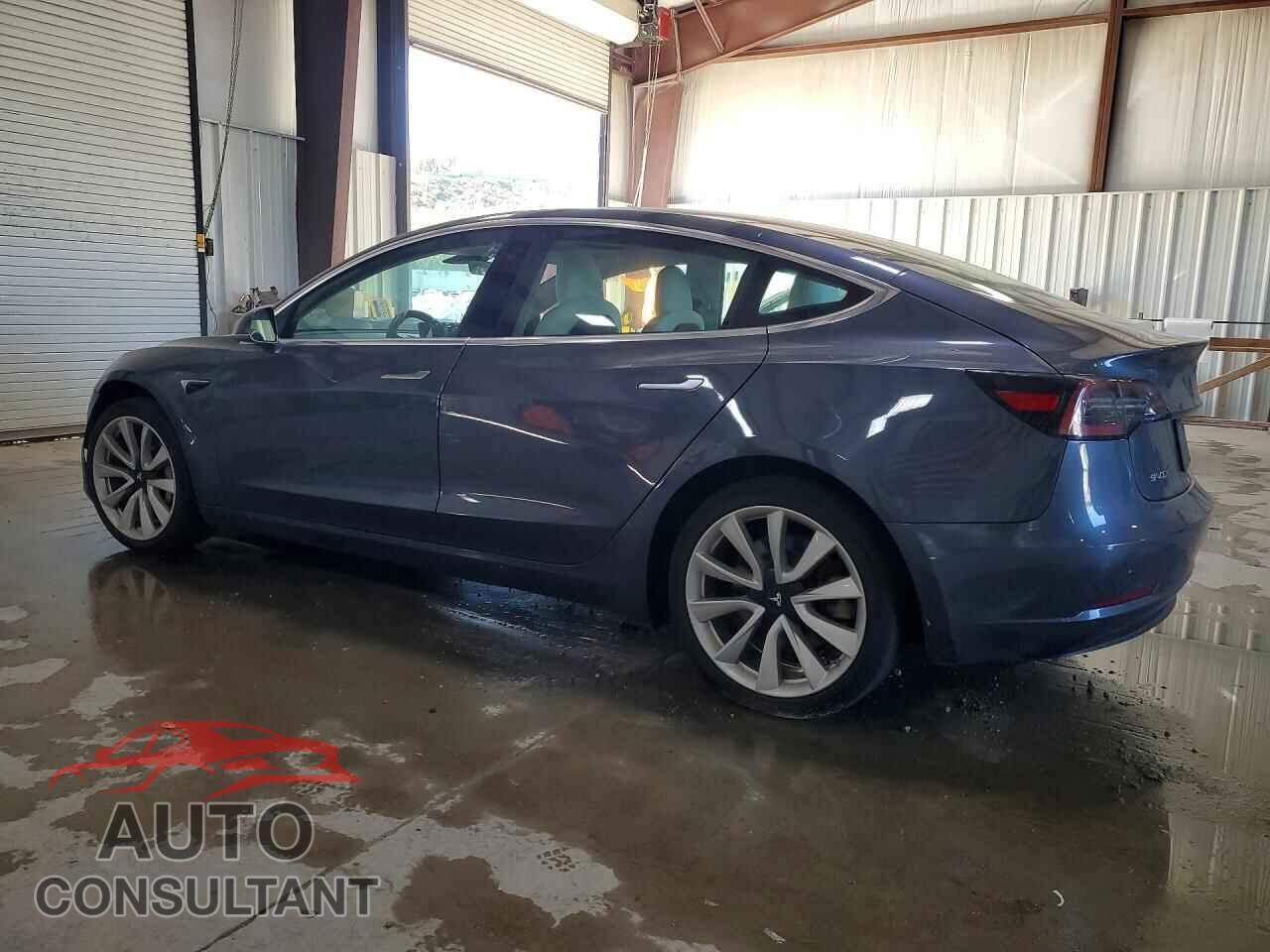 TESLA MODEL 3 2020 - 5YJ3E1EBXLF712956