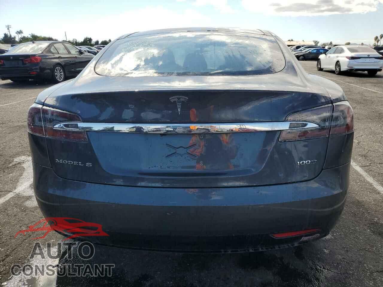 TESLA MODEL S 2017 - 5YJSA1E20HF206180