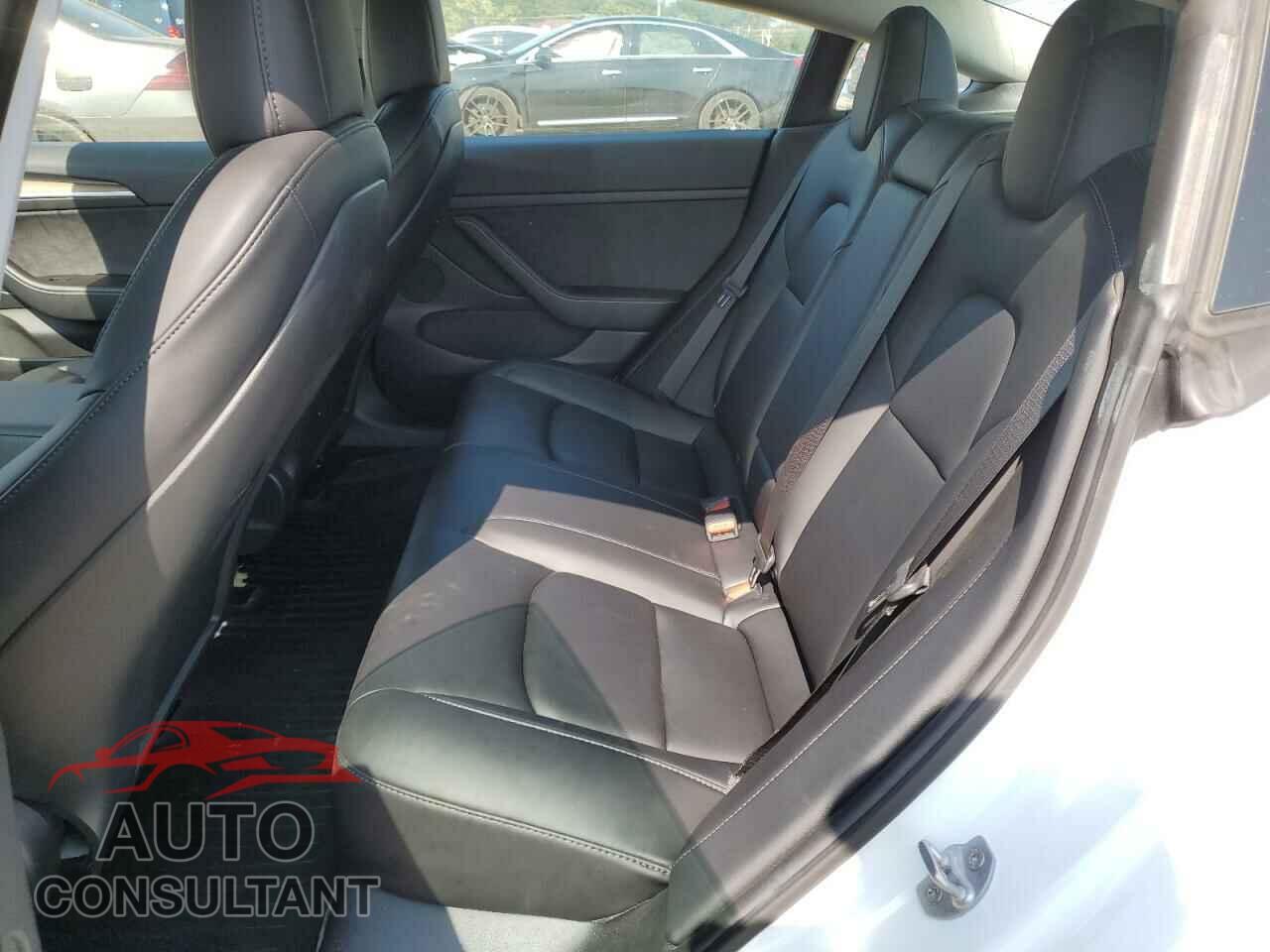 TESLA MODEL 3 2021 - 5YJ3E1EA2MF027889