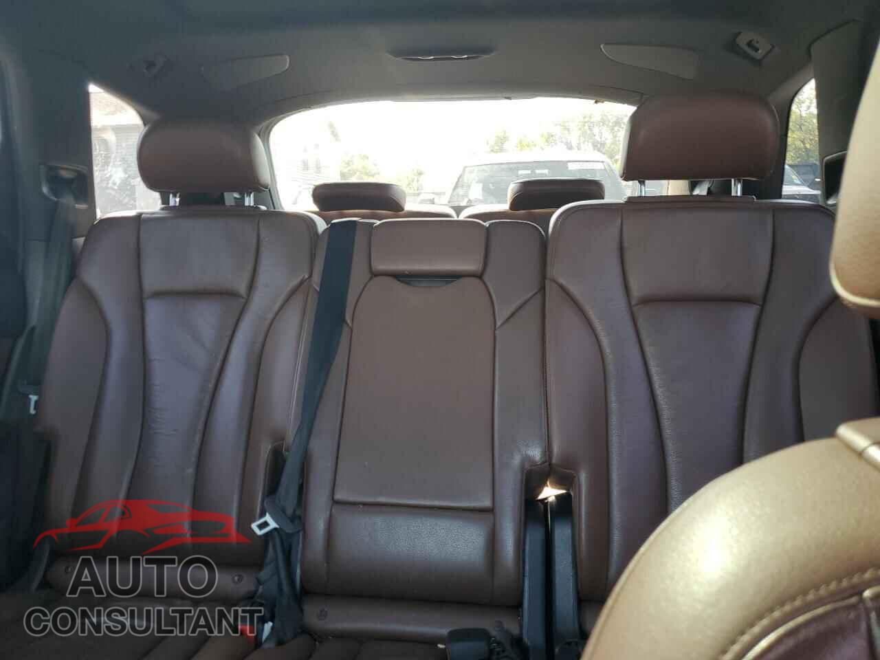AUDI Q7 2017 - WA1LAAF74HD033652