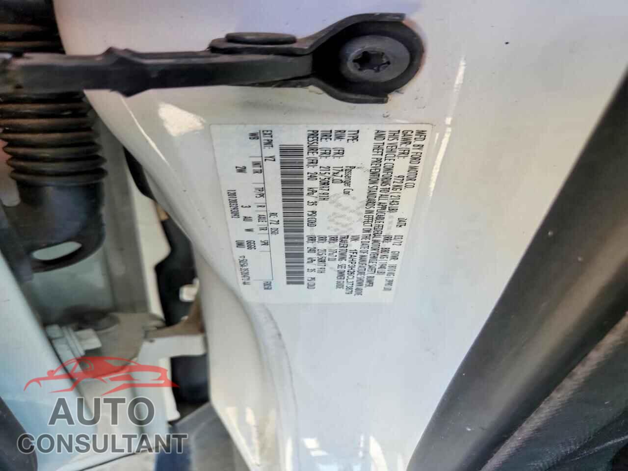 FORD FOCUS 2012 - 1FAHP3H26CL373879