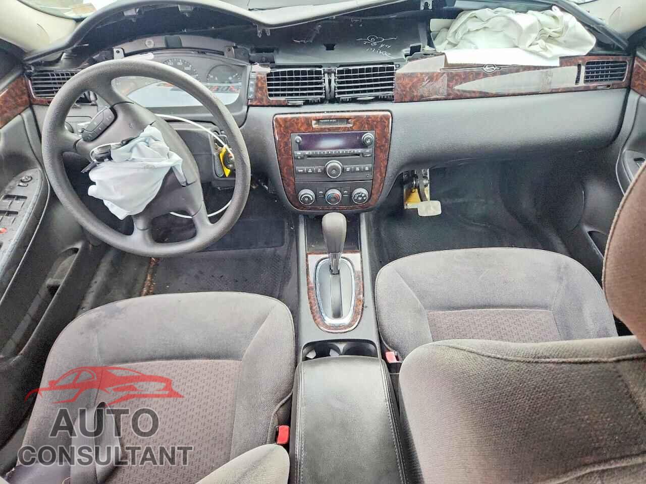 CHEVROLET IMPALA 2013 - 2G1WF5E34D1135686