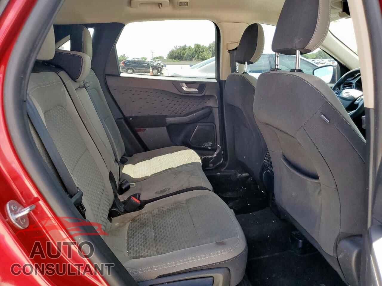 FORD ESCAPE 2020 - 1FMCU0G61LUA76279