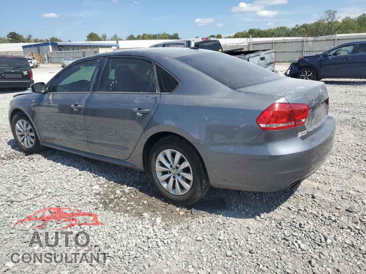 VOLKSWAGEN PASSAT 2015 - 1VWAT7A33FC037206