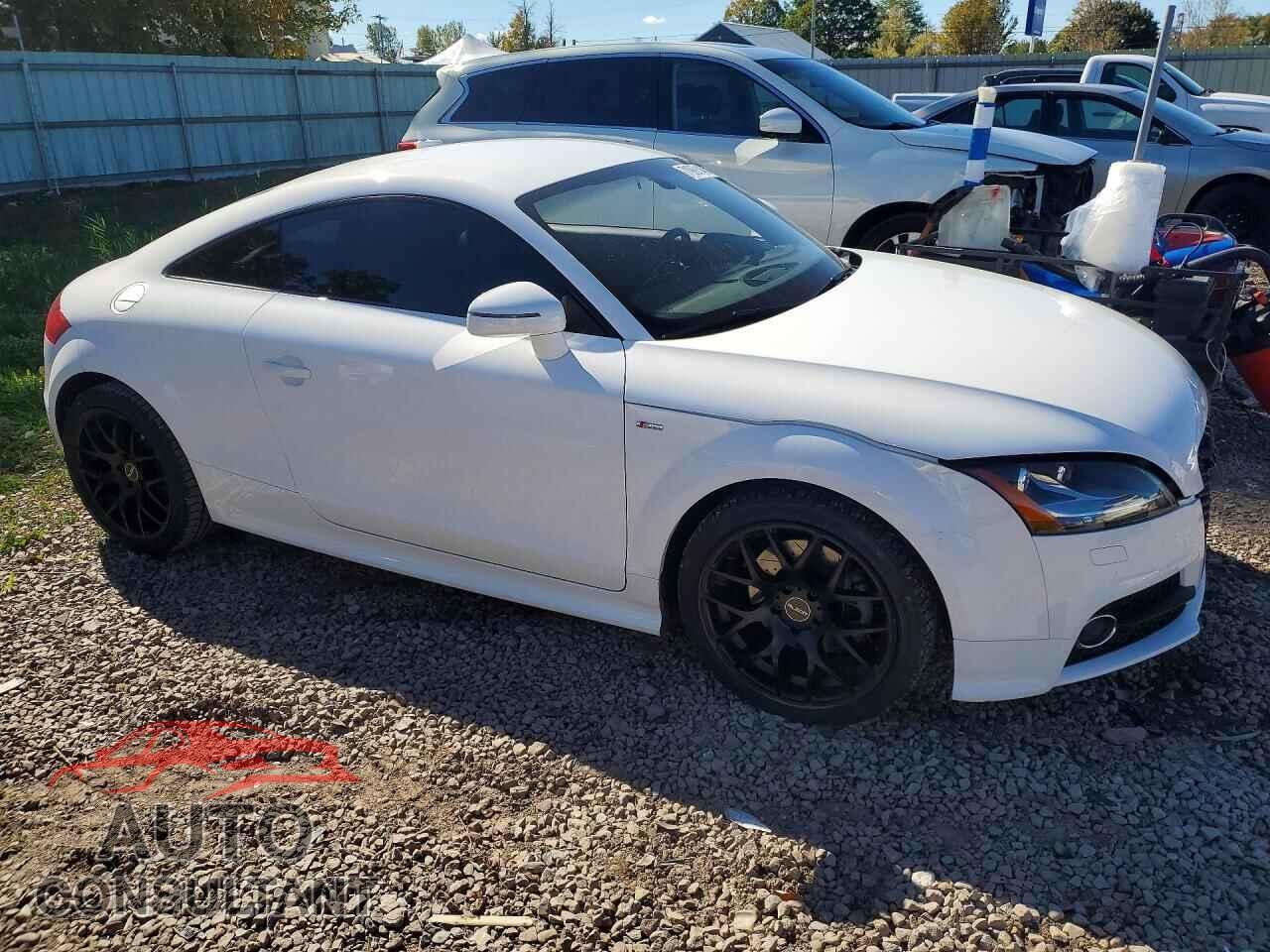AUDI TT 2013 - TRUBFAFK2D1009200