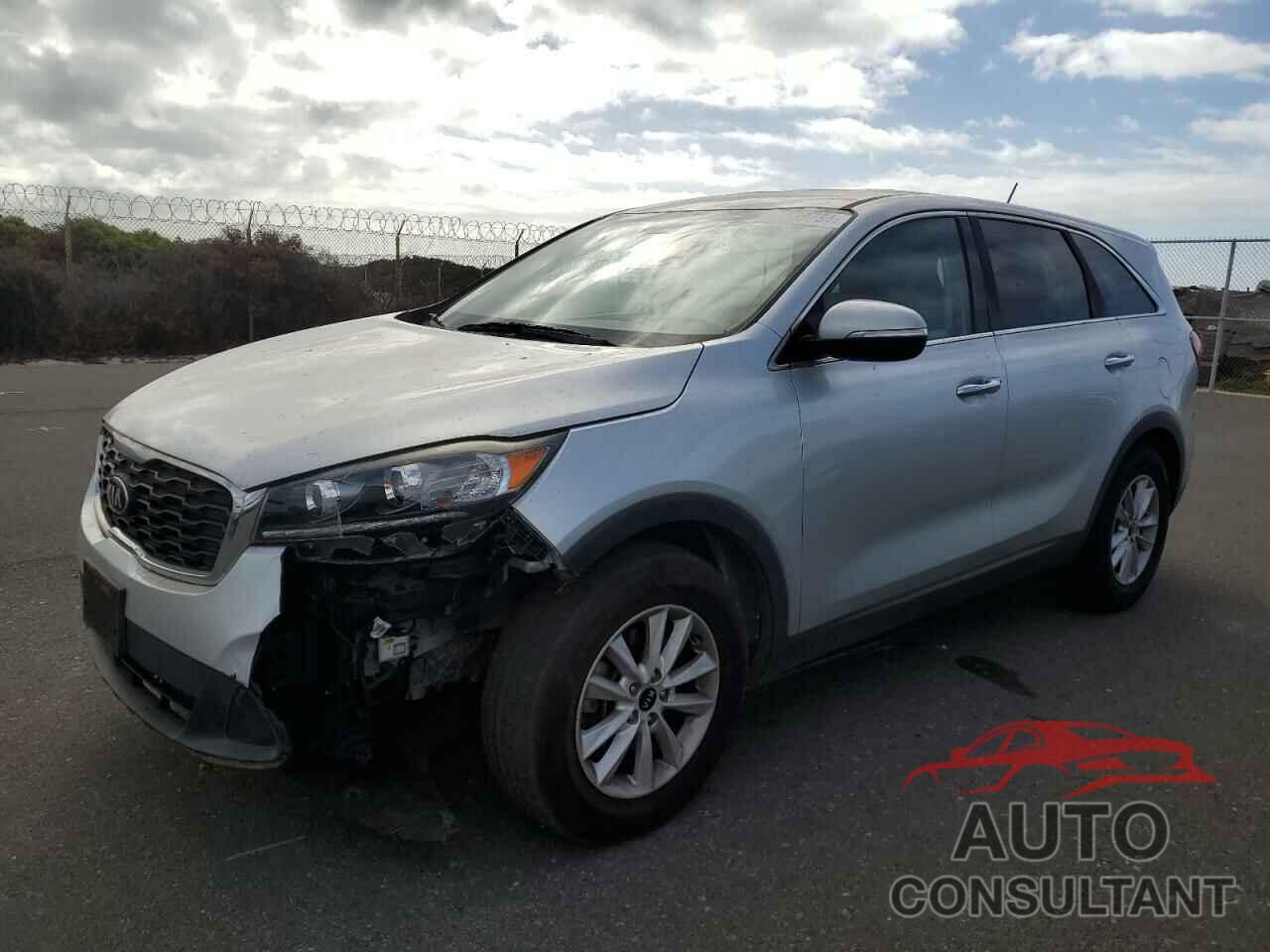 KIA SORENTO 2019 - 5XYPG4A3XKG477378