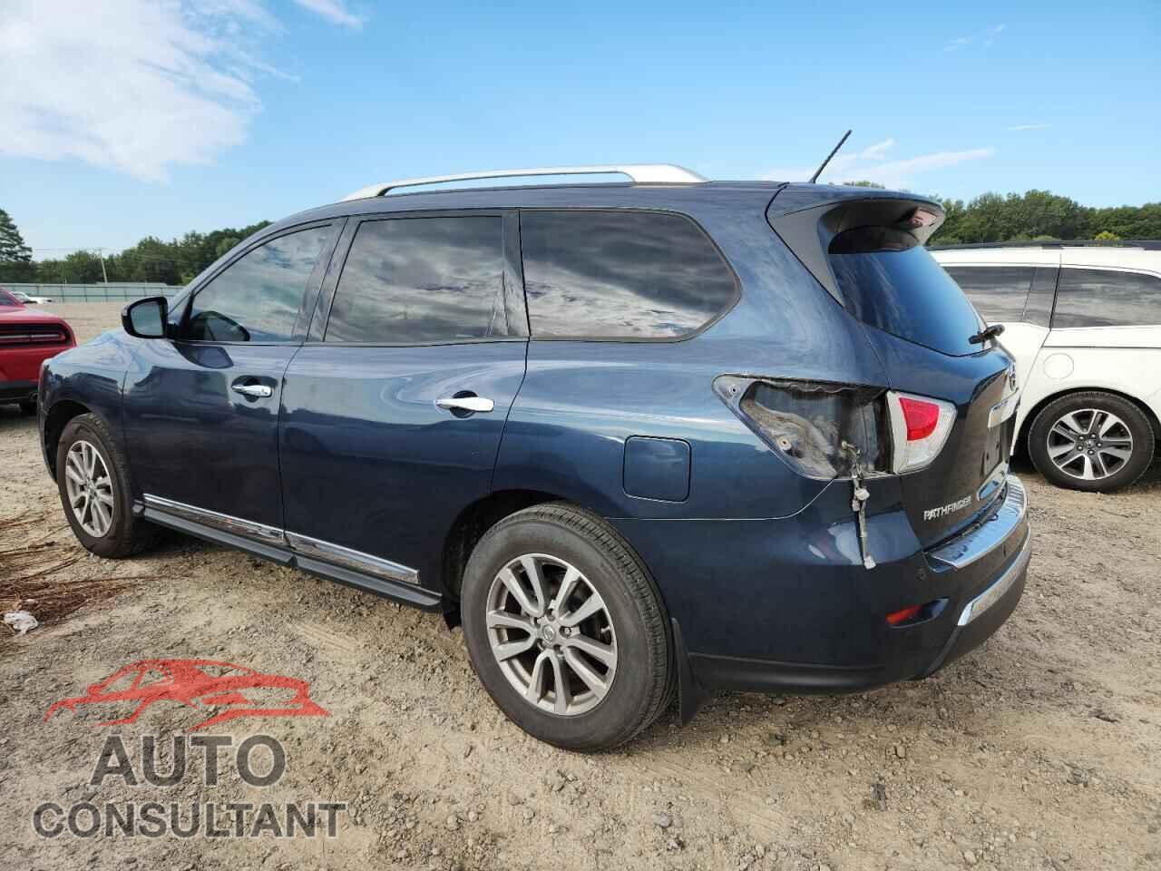 NISSAN PATHFINDER 2015 - 5N1AR2MN6FC716111