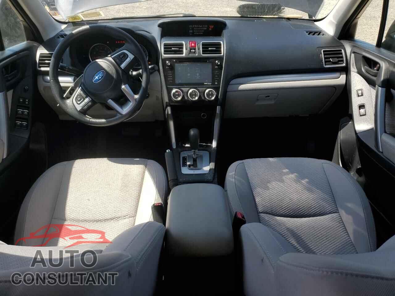 SUBARU FORESTER 2017 - JF2SJAEC5HH451258