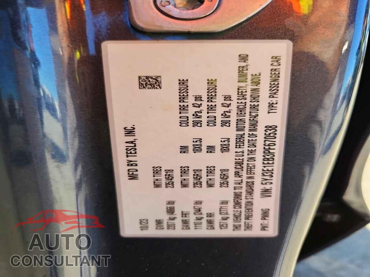 TESLA MODEL 3 2023 - 5YJ3E1EB3PF670538