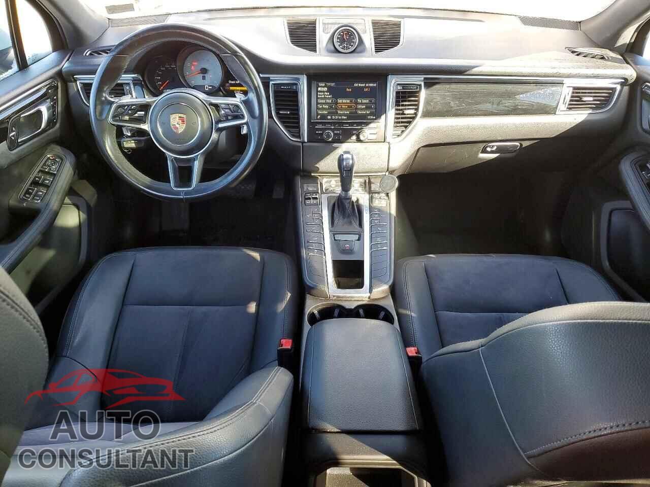 PORSCHE MACAN 2015 - WP1AB2A56FLB50530