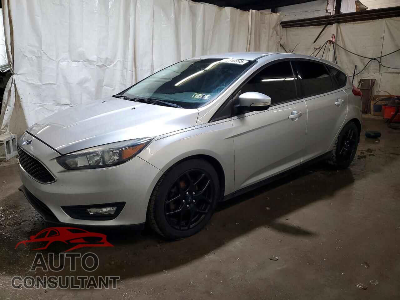 FORD FOCUS 2016 - 1FADP3K26GL295343