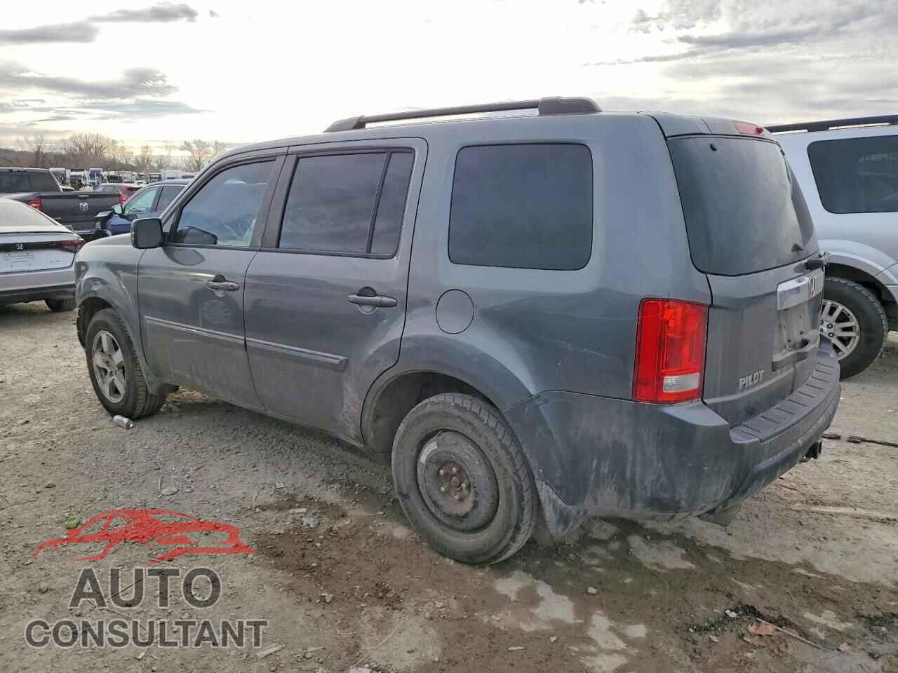 HONDA PILOT 2011 - 5FNYF4H51BB046448