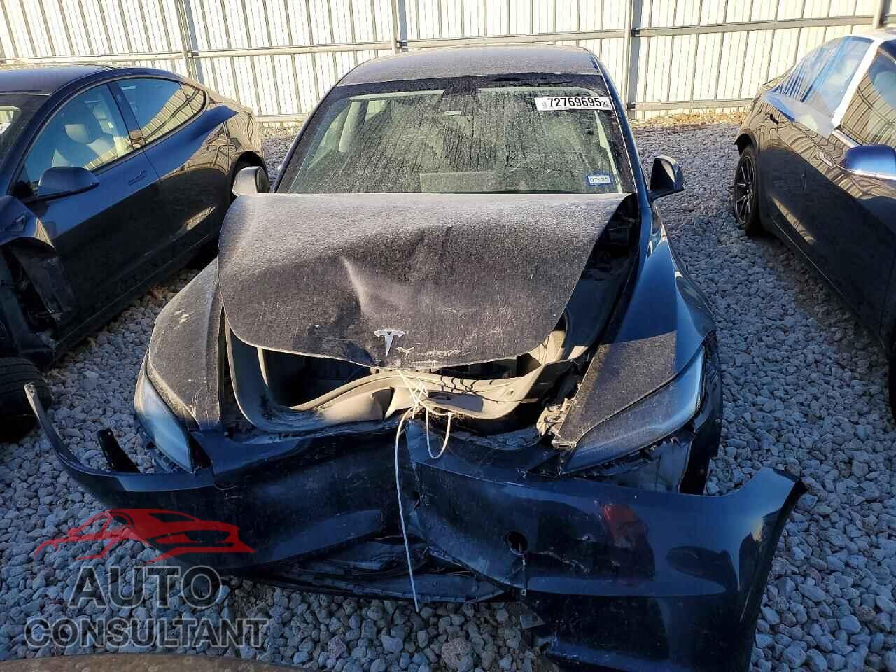 TESLA MODEL 3 2024 - 5YJ3E1EB4RF758730