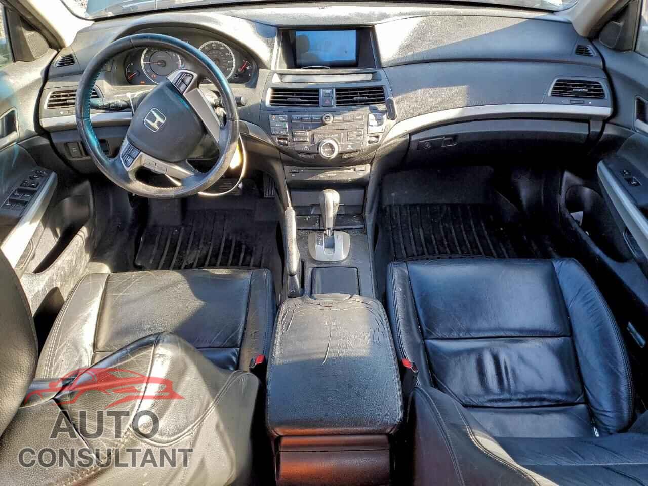 HONDA ACCORD 2010 - 1HGCP3F81AA013473