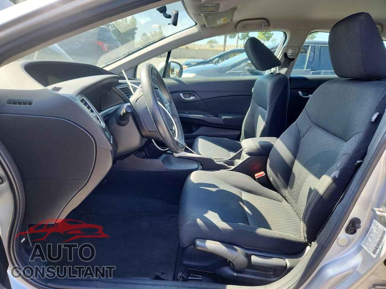 HONDA CIVIC 2015 - 2HGFB2F59FH538074