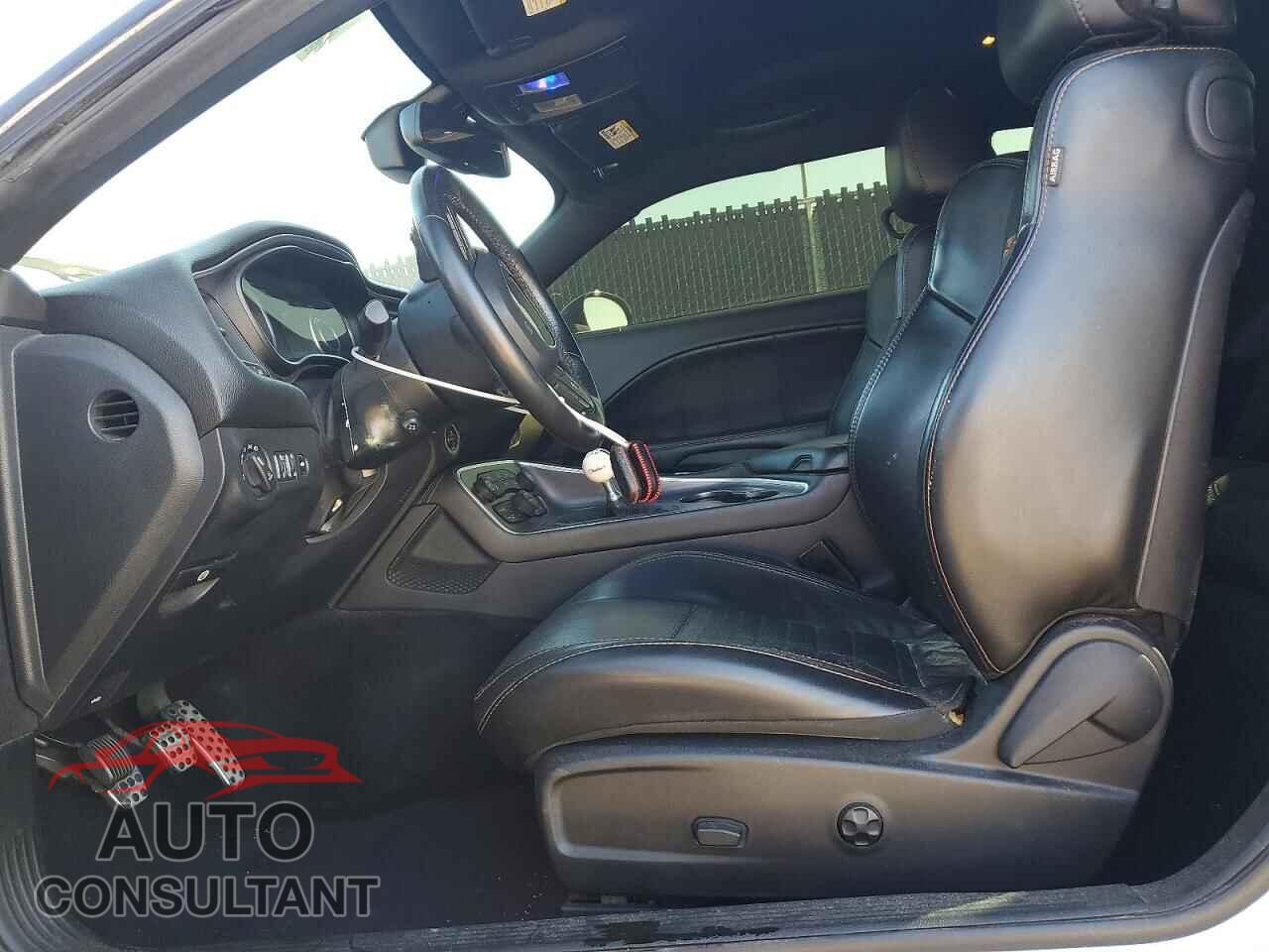 DODGE CHALLENGER 2016 - 2C3CDZBT2GH168195